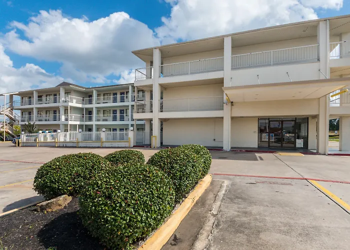Motel 6-Humble, Tx